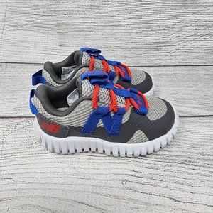 NEW! New Balance boys Playgruv‎ V2 Bungee Castlerock & True Red Size 5